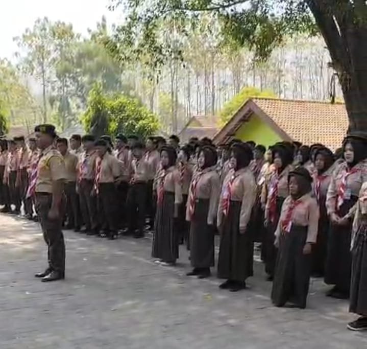 Hari Keempat MPLS SMA Negeri 1 Kemusu: Perkemahan Pengakraban dan Upacara Penutupan Berjalan Sukses Hari Keempat MPLS SMA Negeri 1 Kemusu: Perkemahan Pengakraban dan Upacara Penutupan Berjalan Sukses
